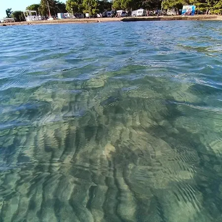 Vakantiehuis Dalmatino Pleasure Mobile - Two Bedroom Mobile With Terrace Privlaka (Zadar)