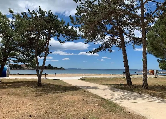 Dalmatino Pleasure Mobile - Two Bedroom Mobile With Terrace Feriehus Privlaka (Zadar)